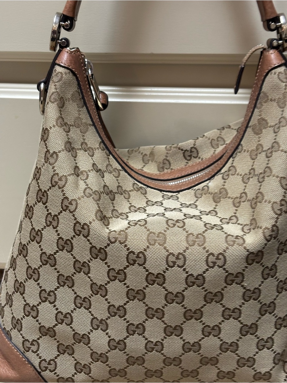 Gucci Beige and Brown GG Canvas Hobo Bag - Picture 2 of 16